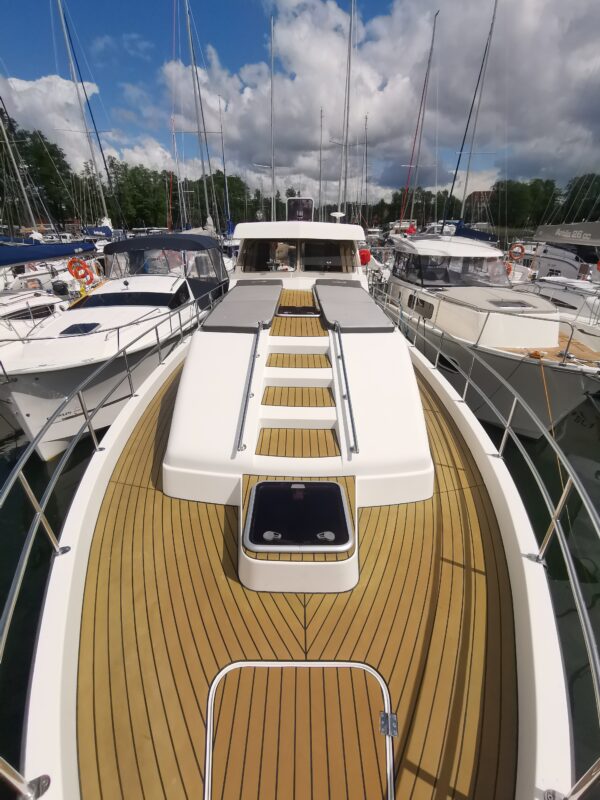 Nautiner 38 pokład słoneczny
